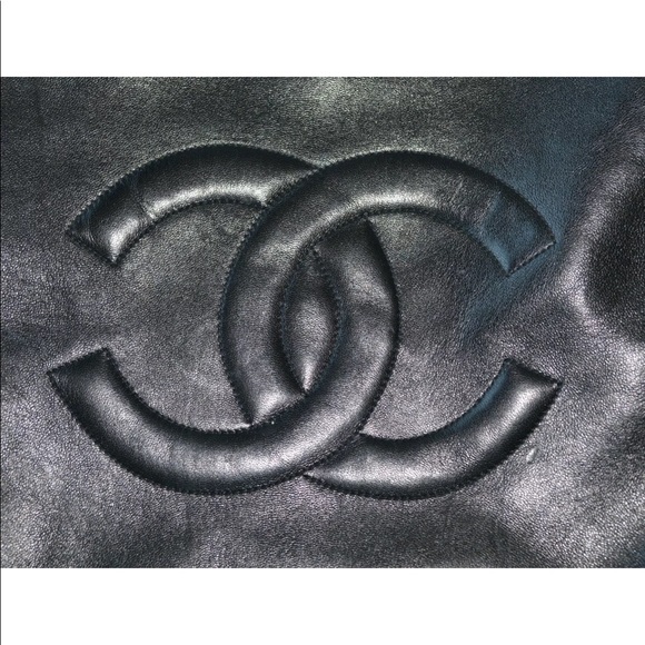 💎LARGE RARE💎CHANEL RARE HOBO LEATHER - Picture 5 of 11